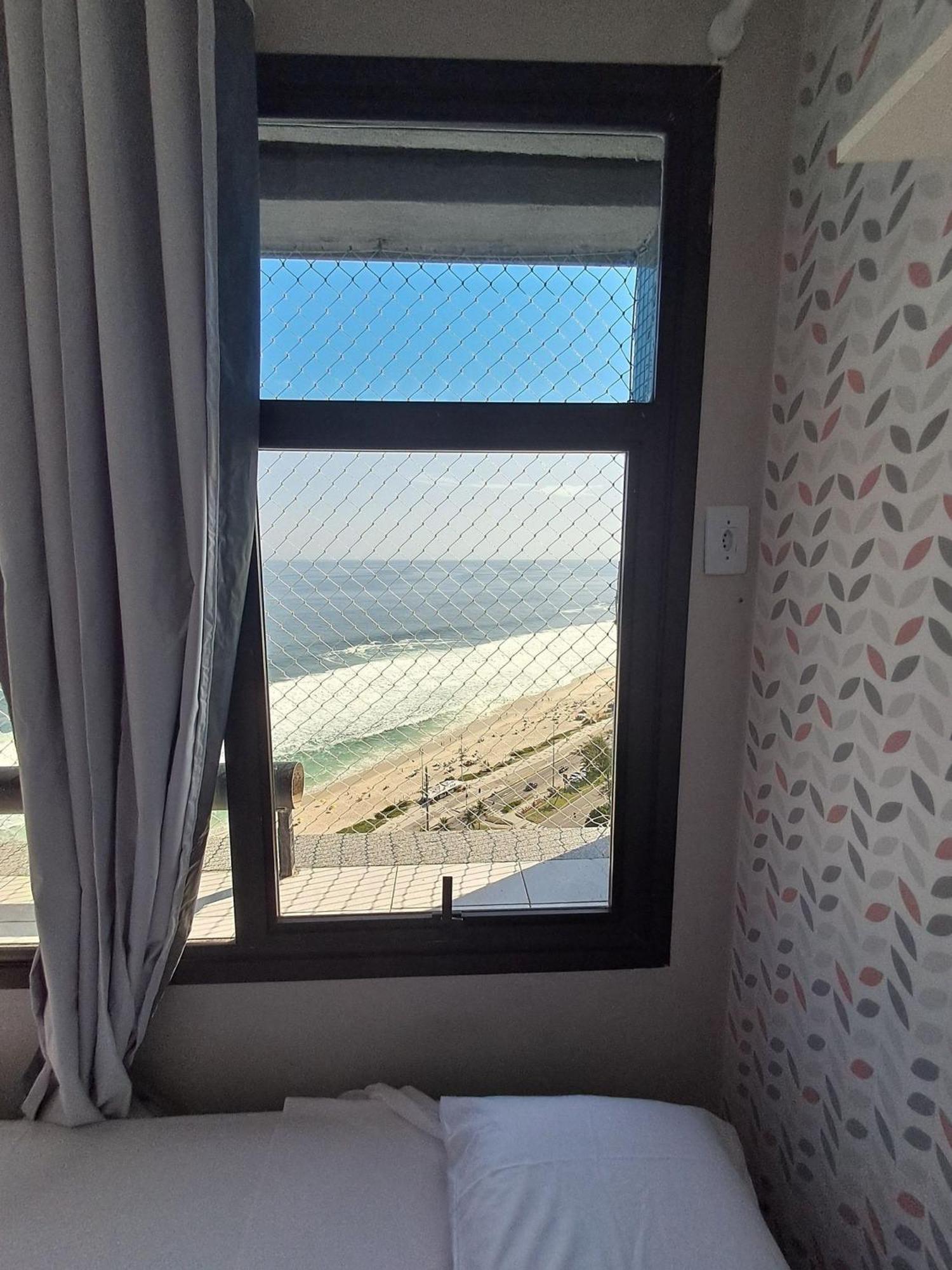 Vista Com 2qts, Piscina E Vaga * Rio de Janeiro